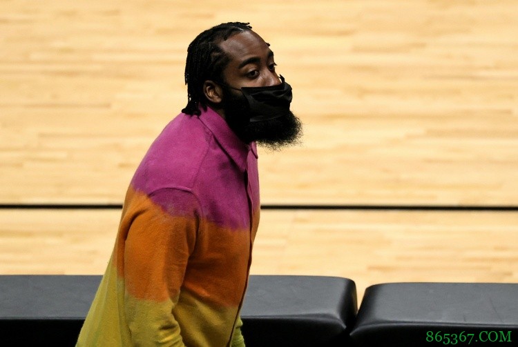 纳什：哈登&克拉克斯顿每天都在训练 丁威迪不太可能在本赛季复出