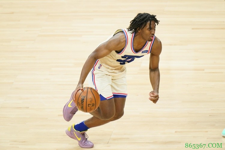 【大发体育评选】5月17日NBA最佳球员:库里