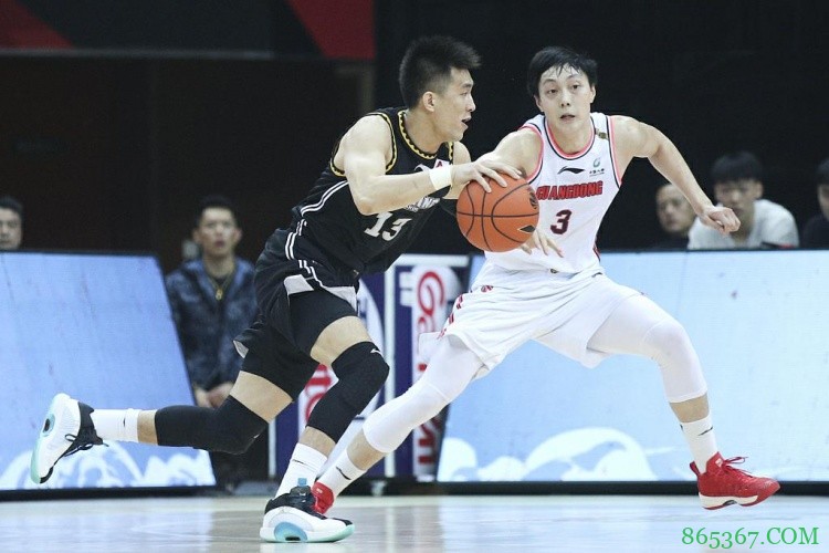 粤辽G1述评：王者本色！高压紧逼乱节奏 攻防坚决又清晰