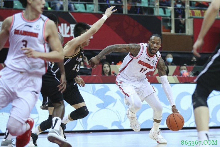 威姆斯：我只为冠军而战 我的目标是拿四冠超越马布里