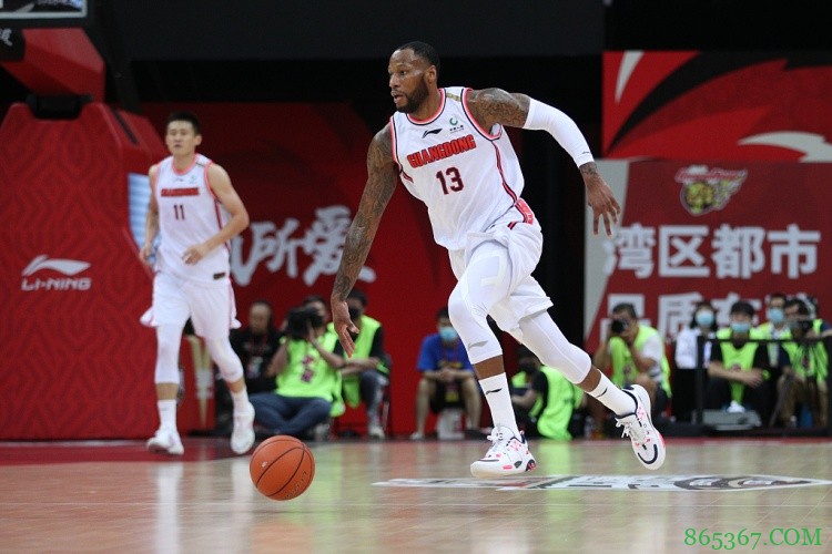 威姆斯：我只为冠军而战 我的目标是拿四冠超越马布里