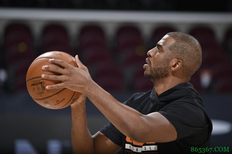 保罗常规赛助攻上双次数达509次 追平纳什升至历史第四