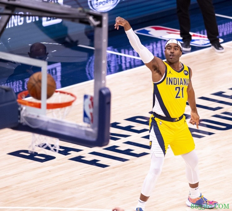 生涯新高!凯勒-马丁替补出场贡献25分7板 正负值+15领跑全队