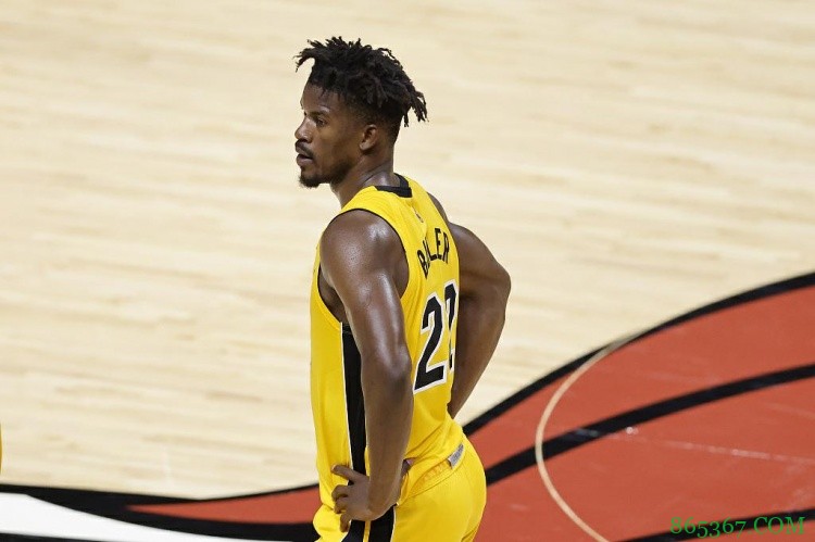 巴特勒：很清楚球队目前的排名 喜欢科比的竞争精神