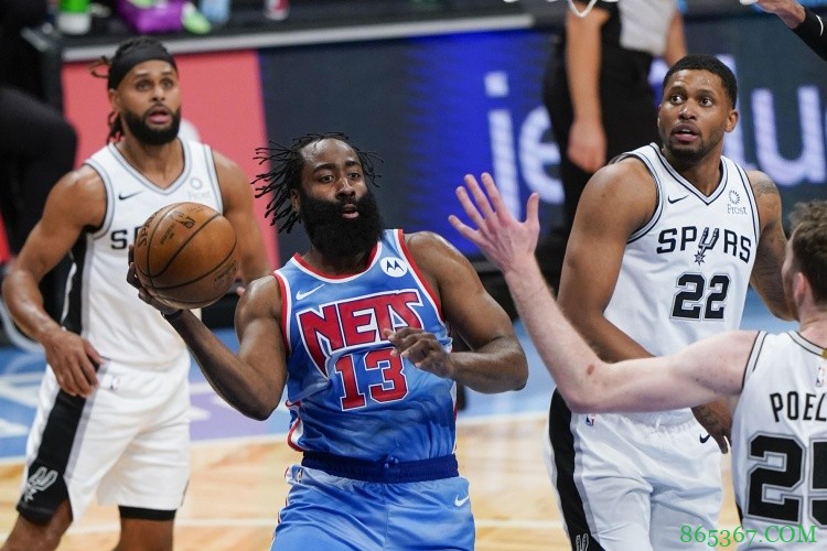 哈登常规赛助攻上双次数超约翰-卢卡斯 升至历史第27位