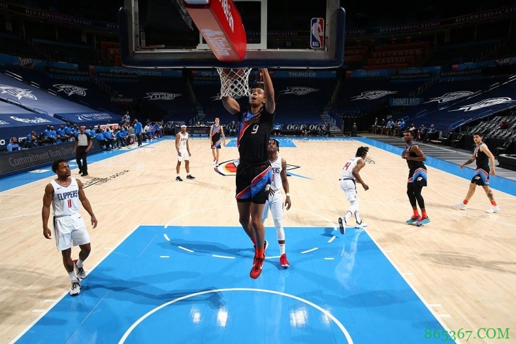 【大发体育评选】5月17日NBA最佳球员:库里