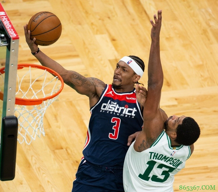 比尔带伤出战36分钟 拿下22分9板6助仍无奈失利