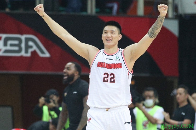 阿日:续约应该没有太大问题 杜锋指导要我“硬一点”说得很对