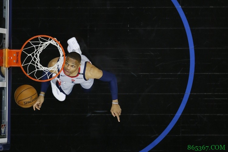 威少季后赛运动战进球数超雷-阿伦 升至NBA历史第37位