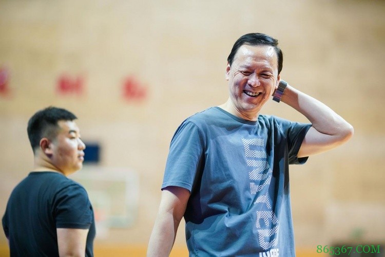官方：前福建&北控主帅张德贵加盟天津男篮教练组
