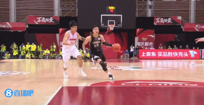 明年再来！郭艾伦出战46分钟砍全队最高24分 外加2篮板13助攻