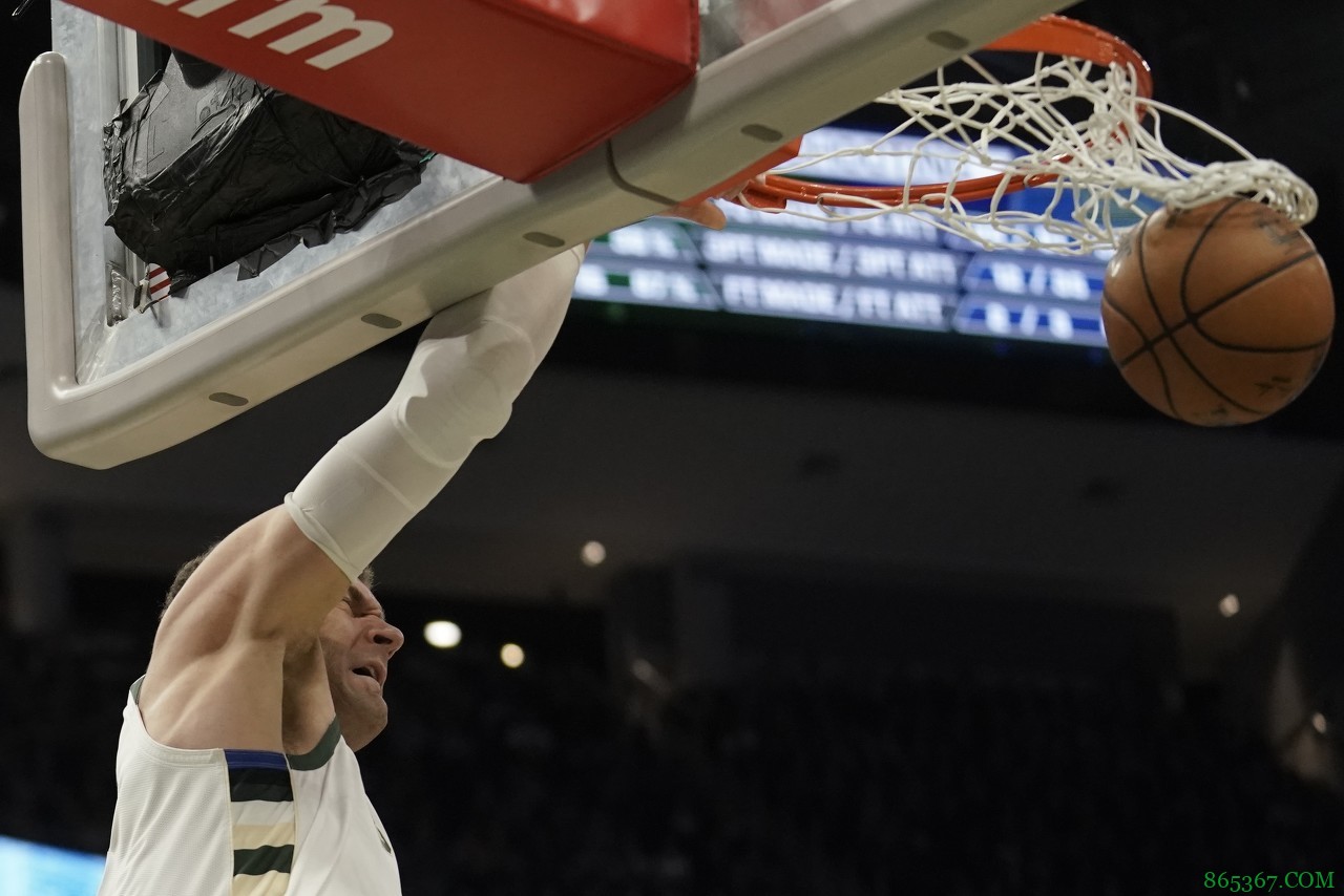 【大发体育评选】5月8日NBA最佳球员：博扬-博格达诺维奇