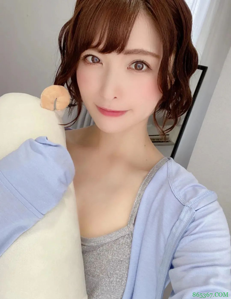 29岁琴井汐里美女少女 移籍attackers出蓝光版作品