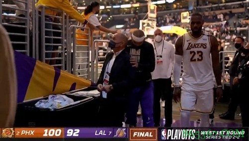 湖人VS太阳G4述评：收缩放投?浓眉伤退风云突变 老詹与老炮斗法