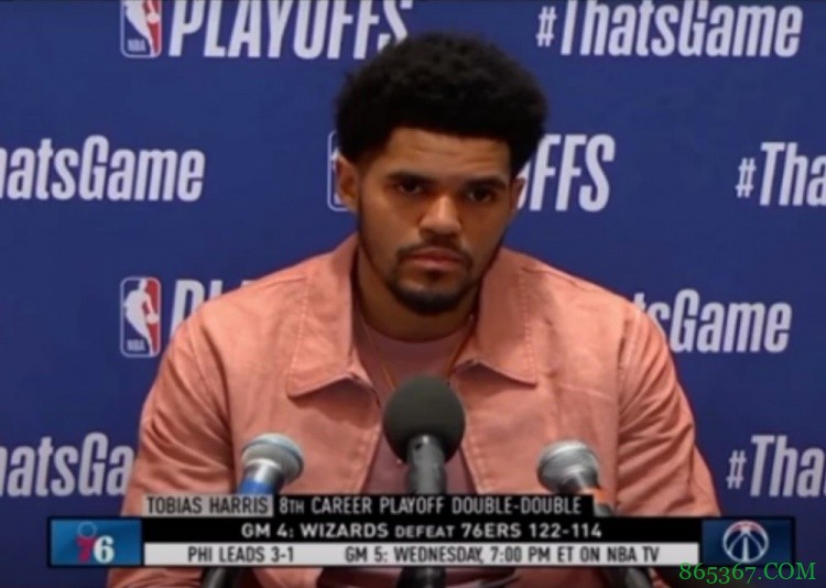 哈里斯：球迷们在家憋了太久 冲进球场让他当了15秒名人