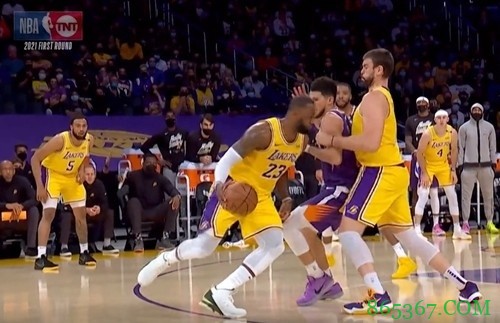 湖人VS太阳G6述评:搏命五小!最后的心气 可惜五小没三分