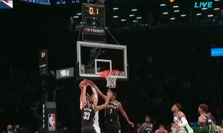 超时还是好球?大洛上半场最后0.1秒造成KD犯规极限2+1