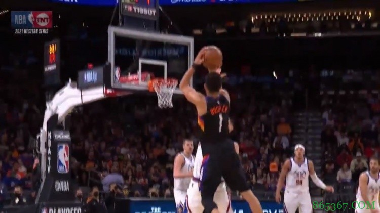 布克古典单挑2+1！雷吉-米勒：这让人想起了他的偶像科比