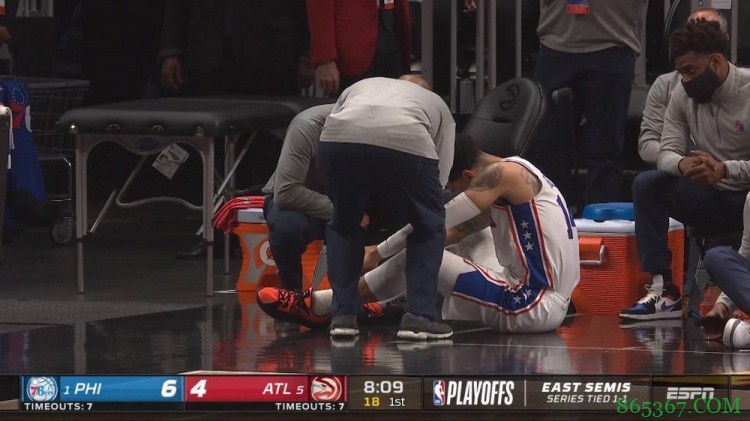 76人官方：丹尼-格林右小腿拉伤 今日比赛不会回归