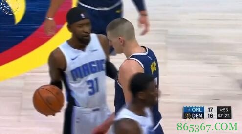 T-罗斯谈约基奇驱逐：他今年也对我做过这个动作