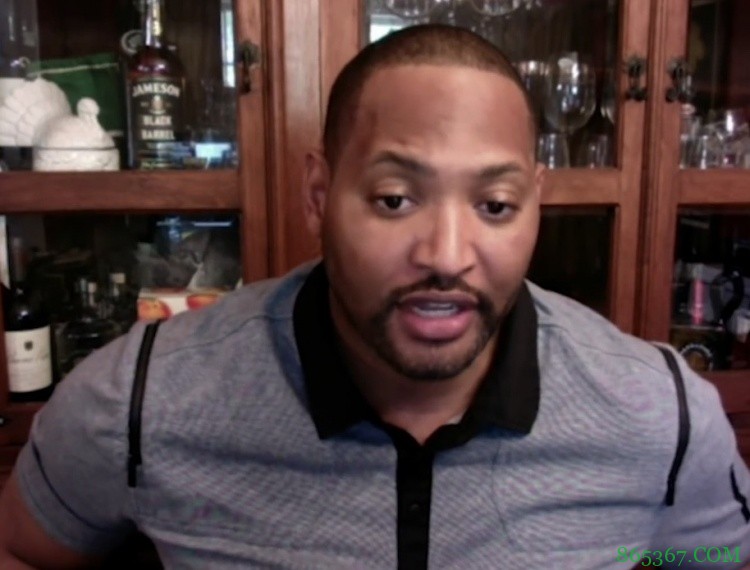 霍里:库里是我今年的MVP人选 下一个霍里可能是库兹马或本西