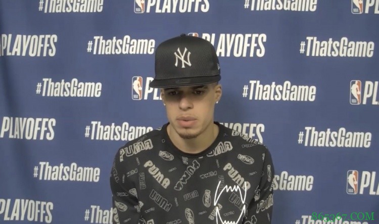 波特:保罗配得上西决&希望他能夺冠 休赛期要提升控球技术