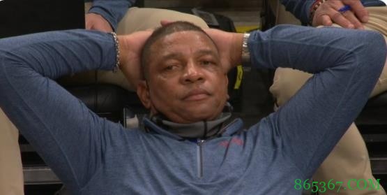 老里谈最后不下马克西:我们需要持球手 怕本西被砍