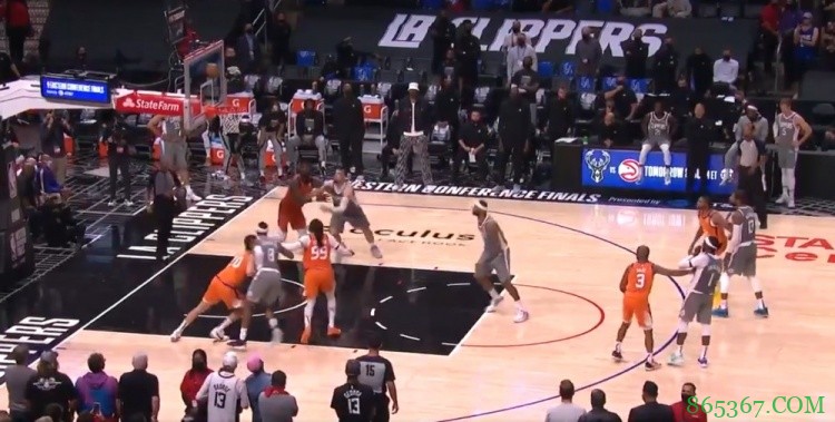 朱彦硕：乔治已尽最大努力 考辛斯第二罚违例一看就是完全没练过