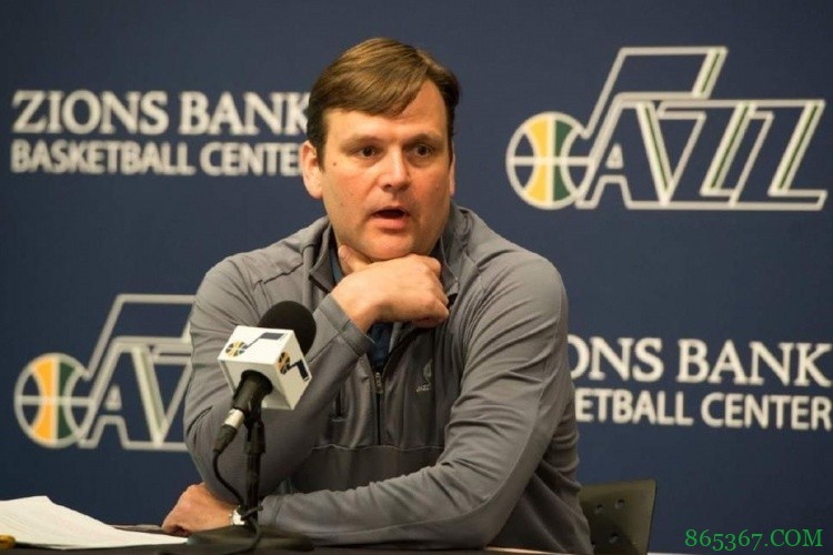 名记:爵士副总裁林赛不再担任现职 转而担任球队顾问