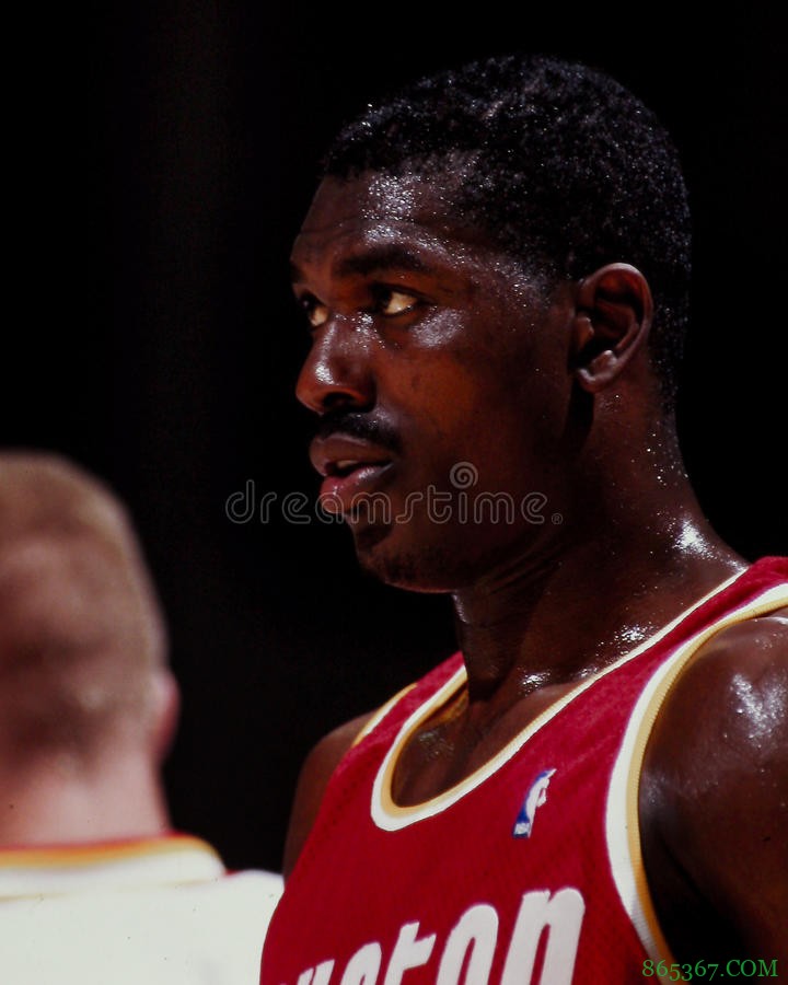 【讨论】球星和名帅的传奇组合是否能再现?库里&科尔或成绝唱?