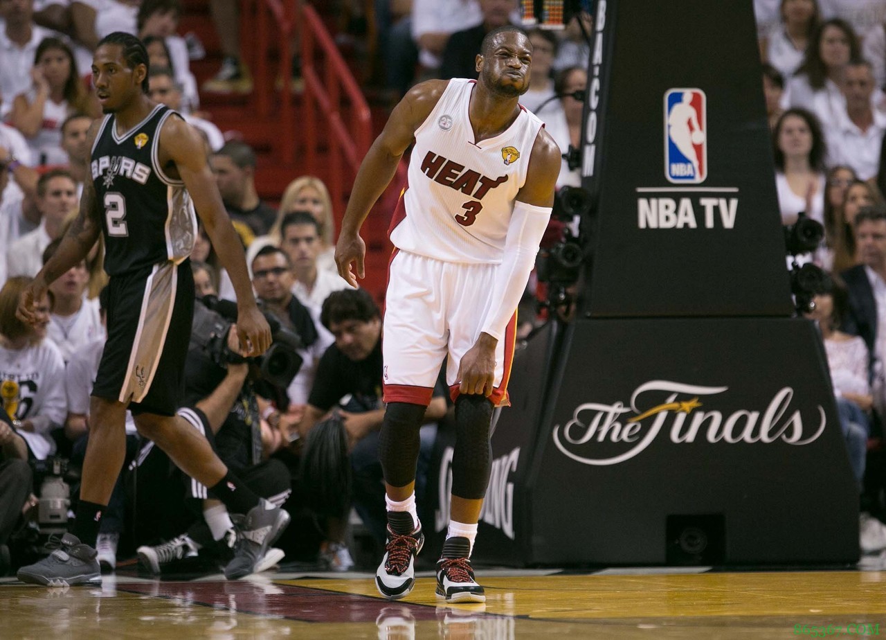 韦德：今年季后赛令我印象最深的是新生代的崛起