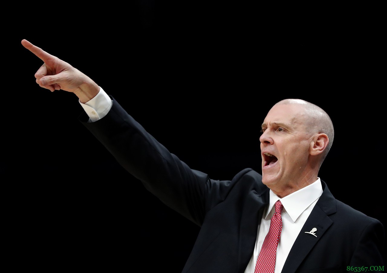 卡莱尔：感谢有机会回到步行者 对球队未来感到兴奋