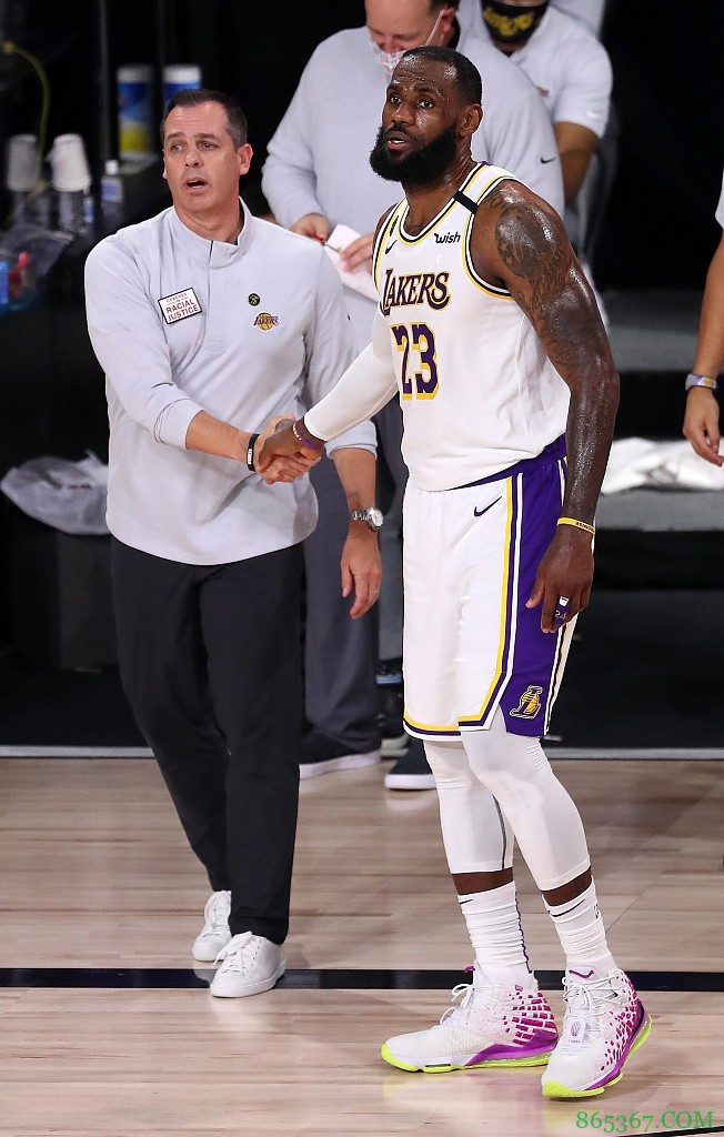 【讨论】球星和名帅的传奇组合是否能再现?库里&科尔或成绝唱?