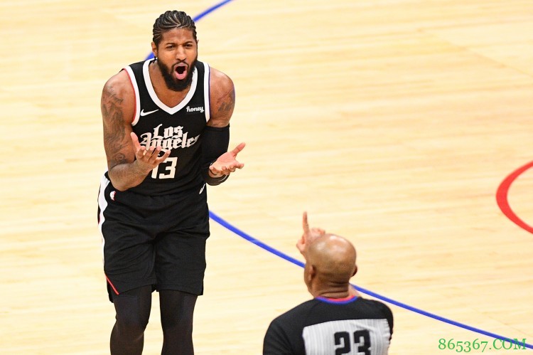 客场两败，航母将沉？从卡椒组合看洛杉矶快船现状