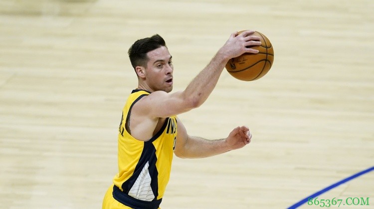 美记:湖人今夏有意自由球员TJ-麦康纳