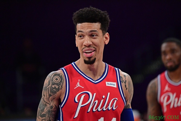 当代福将！NBA官推祝丹尼-格林34岁生日快乐