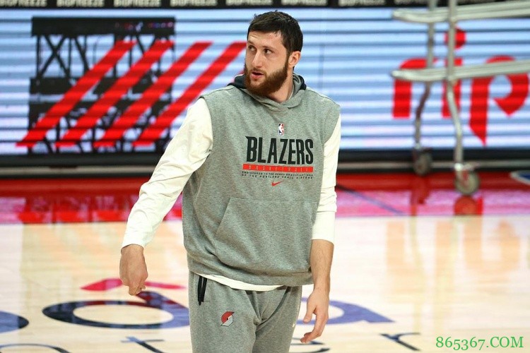 开拓者记者：球队会将下赛季努尔基奇的合同转为完全保障