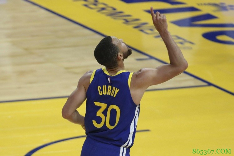 勇士赛季总结（上）：逆境激出最强库里