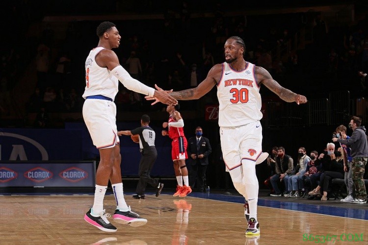 魔术师:超级球星们现在想去尼克斯打球了