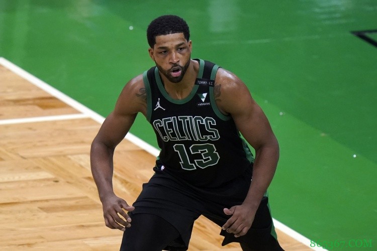 TT：塔图姆将会拿到MVP 他是可以从詹姆斯手中接过火炬的球员