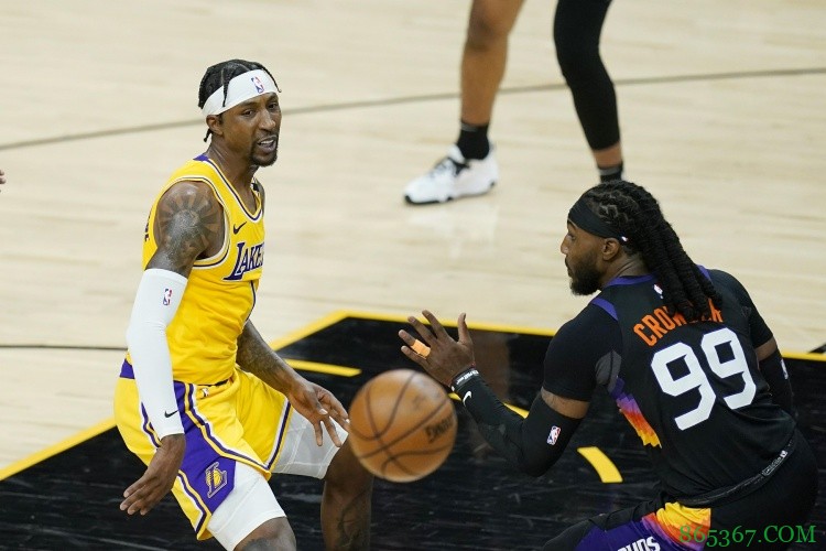 记者:听说波普将出战今天的系列赛G6