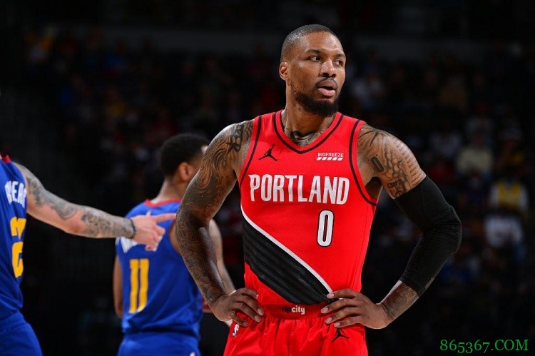 利拉德季后赛单场至少砍下50分10助攻 NBA历史第四人