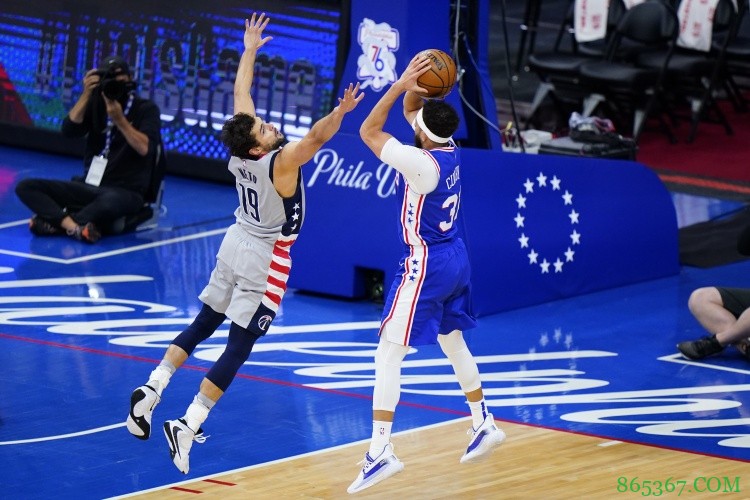 人物志|赛斯-库里：从落选秀到76人首发 应许之地来之不易