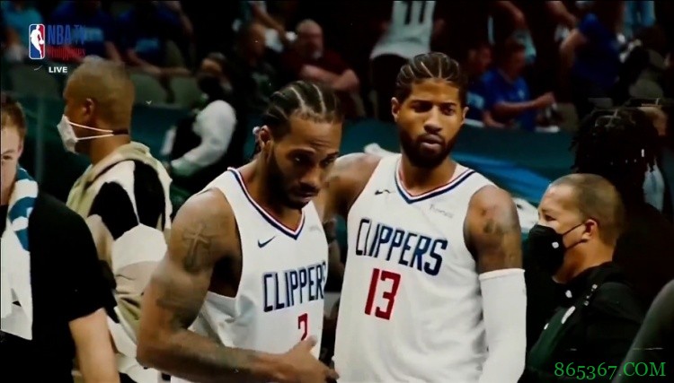 乔治小卡季后赛开始后连续10场每场均砍20+ 历史第三对组合