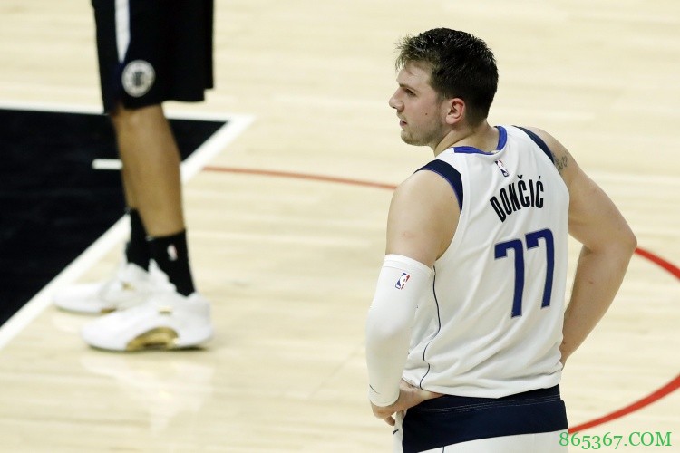 TA:独行侠内部对东契奇长留球队的意愿感到担忧