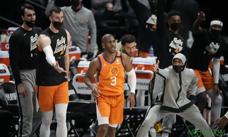 詹姆斯-琼斯谈保罗新冠阳性：周日再看看情况 仍有时间准备