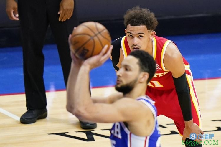 季后赛至今西蒙斯罚球命中率为32.8% 历史第二糟糕