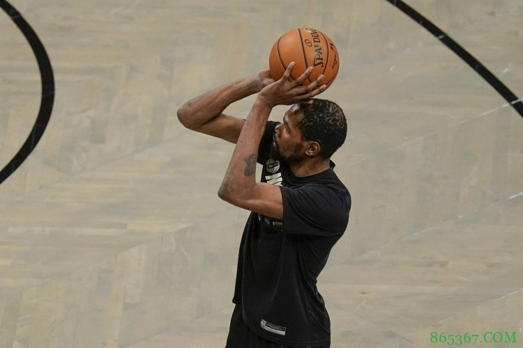 巴恩斯：我尊重科尔的观点 杜兰特的天赋比乔丹高