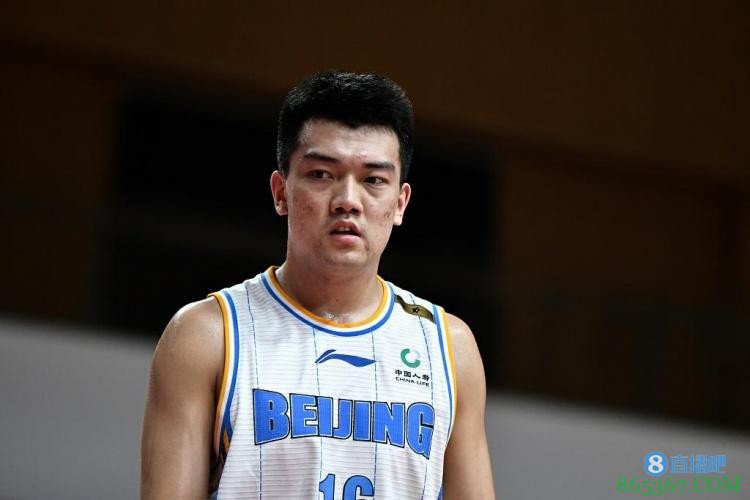 宋翔：张才仁和北京队达成续约协议 但合同细节还需进一步完善