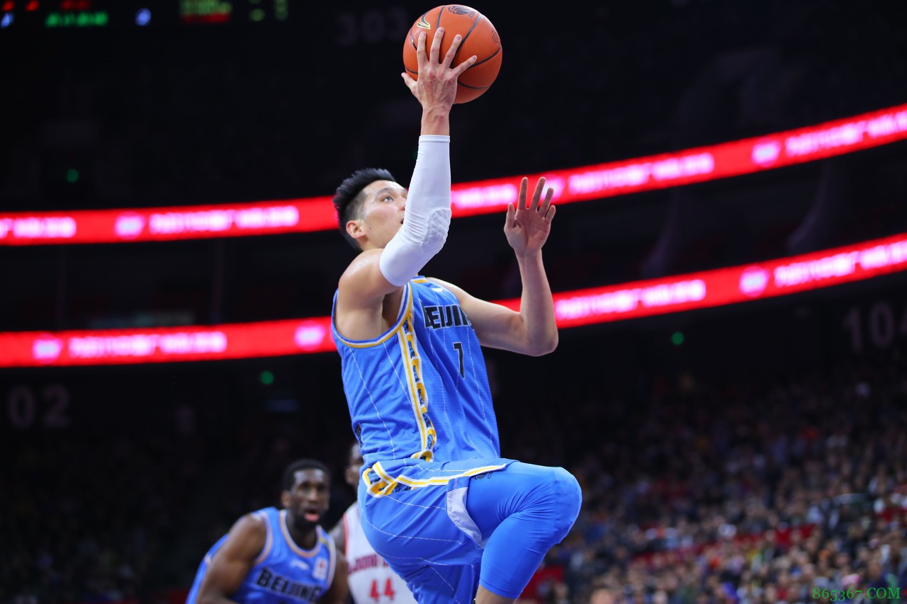 宋翔：北京队一直和林书豪保持密切沟通 对他的回归非常有诚意